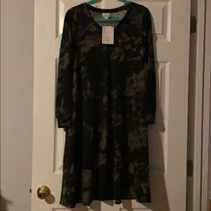 LuLaRoe Emily Tunic Dress with pockets size S